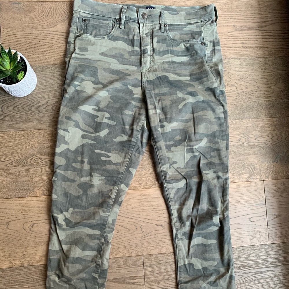 High rise skinny camo Jean
